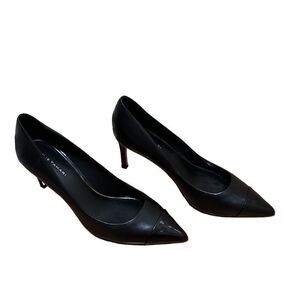Elie Tahari Leather Pump w/ Patent Leather Pointed Toe-SZ 41 EU / 11, Black